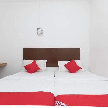Super Oyo 218 Storytel Hotel Kota Kinabalu Eksteriør billede