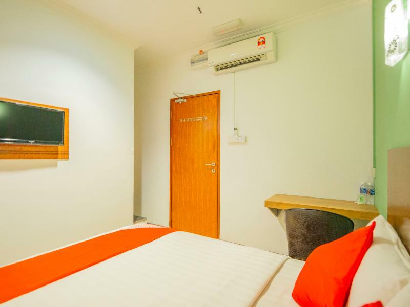 Super Oyo 218 Storytel Hotel Kota Kinabalu Eksteriør billede